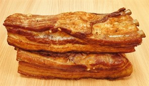 Грудинка Х/К на ребре домашняя