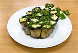 Рулетики из баклажан